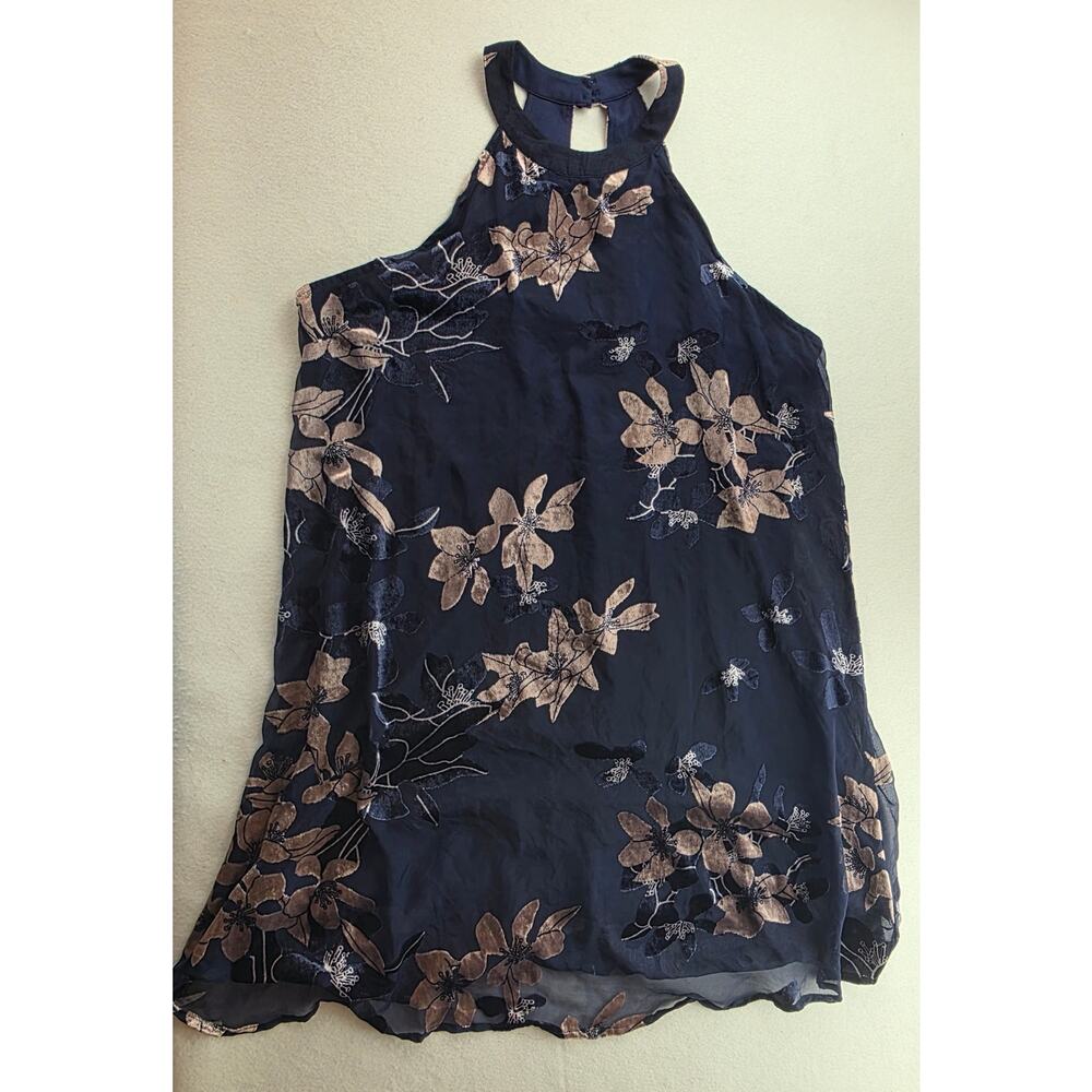 Nordstrom Sun And Shadow Floral Flowing Mini Dress Size Medium NWT - Picture 2 of 11